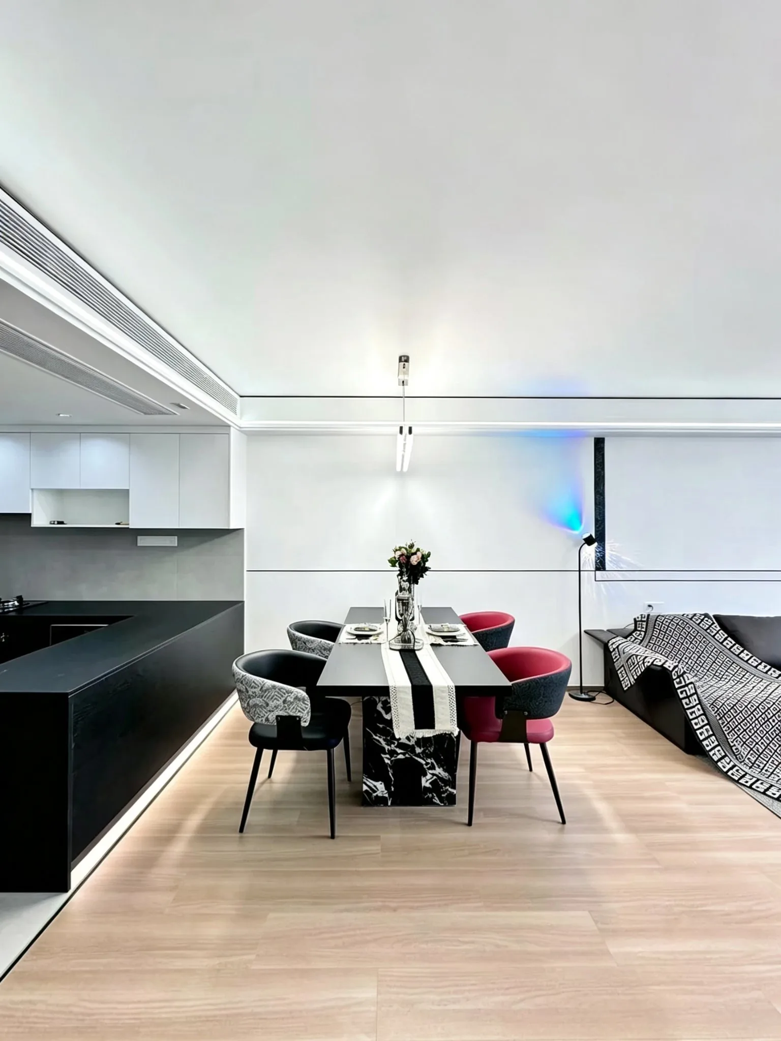 Photo 5 of Jialin Grand Court Futian CBD · 3 Bed 2 Bath · 186 sqm
