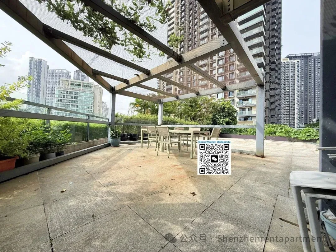 The Peninsula 2 | 175㎡ Indoor Space + 150㎡ Terrace | 3BR 3BA | ¥35,000/Mth