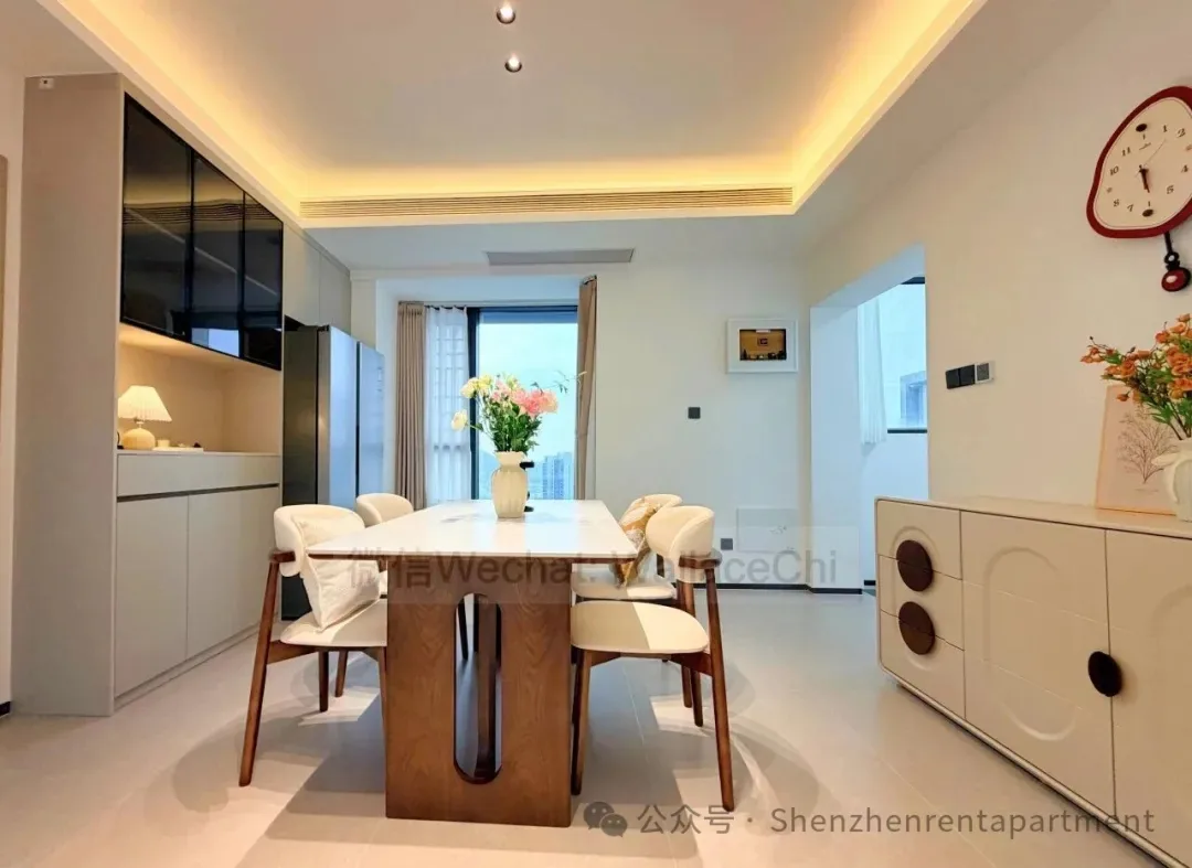Photo 6 of The Peninsula 2 | 158㎡ | 4BR 2BA | Renovated | Seaview | ¥25,000/Mth