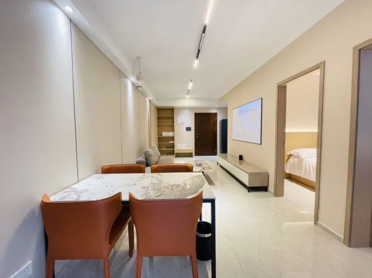 Photo 2 of Hot Deal! Cozy 65sqm 2-Bed 1-Bath | Low Price Futian Gangxia Hui