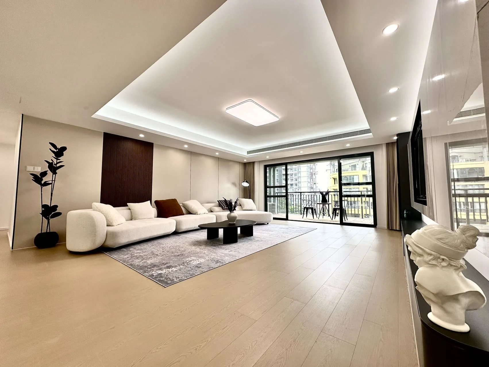 Photo 3 of Clear Water Bank Phase 4, Tower S, Unit 901 ▪ 257㎡ | 5 beds