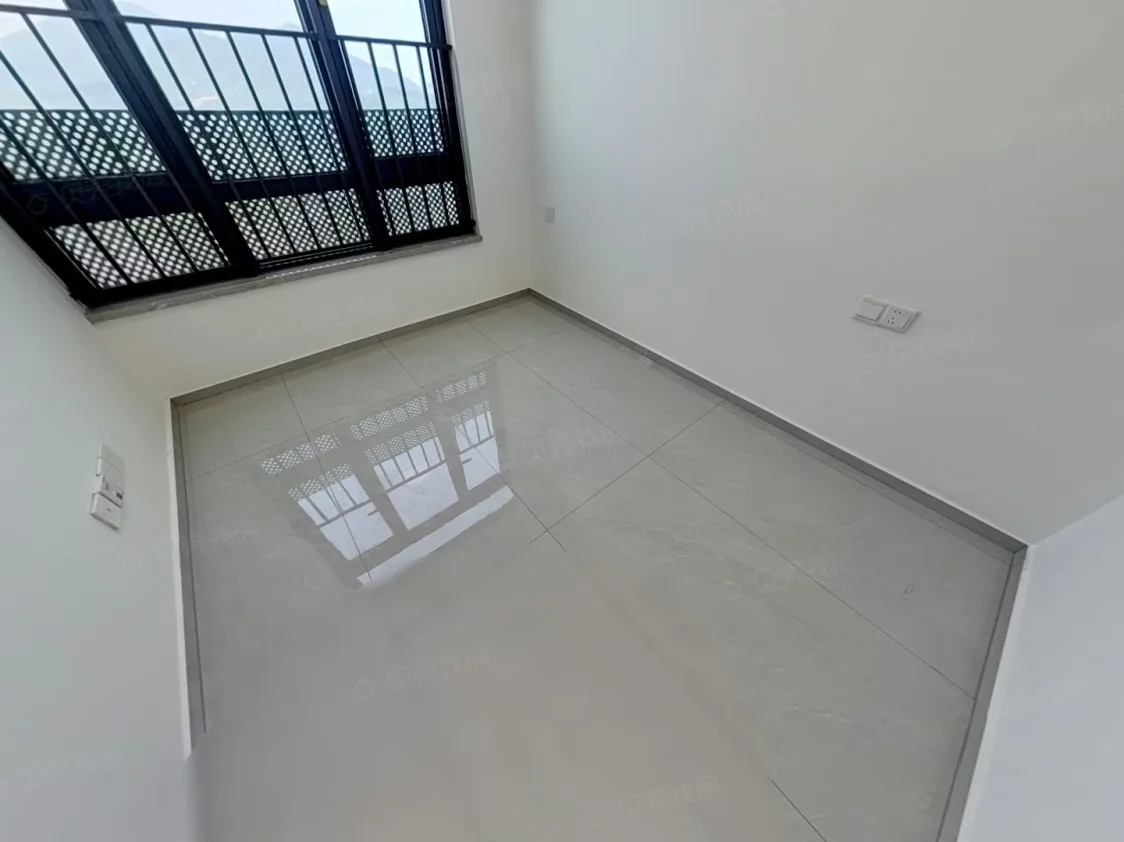 Photo 3 of Bright Compact 1‑Bedroom Unit |  55sqm