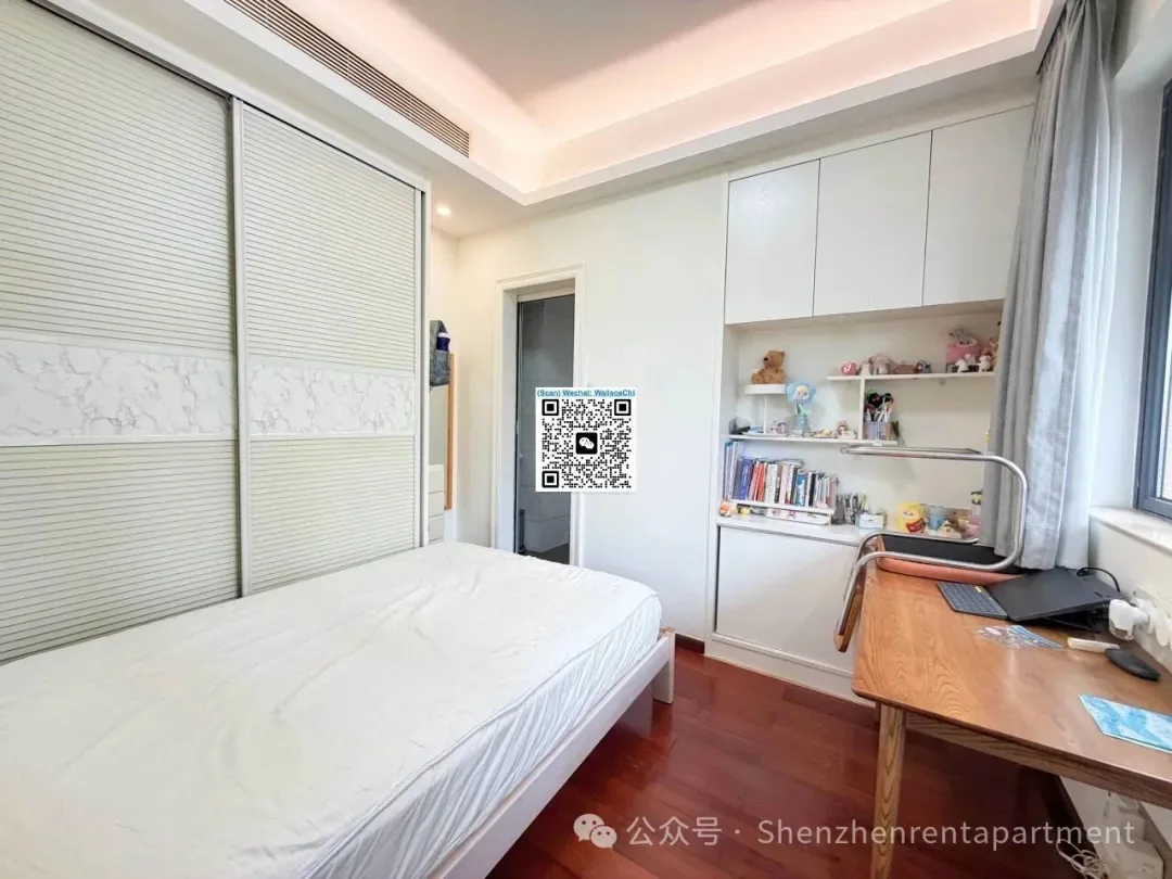 Photo 5 of Sihai MTR,Line12 | 145㎡ 3BR 3BA | Top Floor Duplex Terrace | ¥23,000/Mth