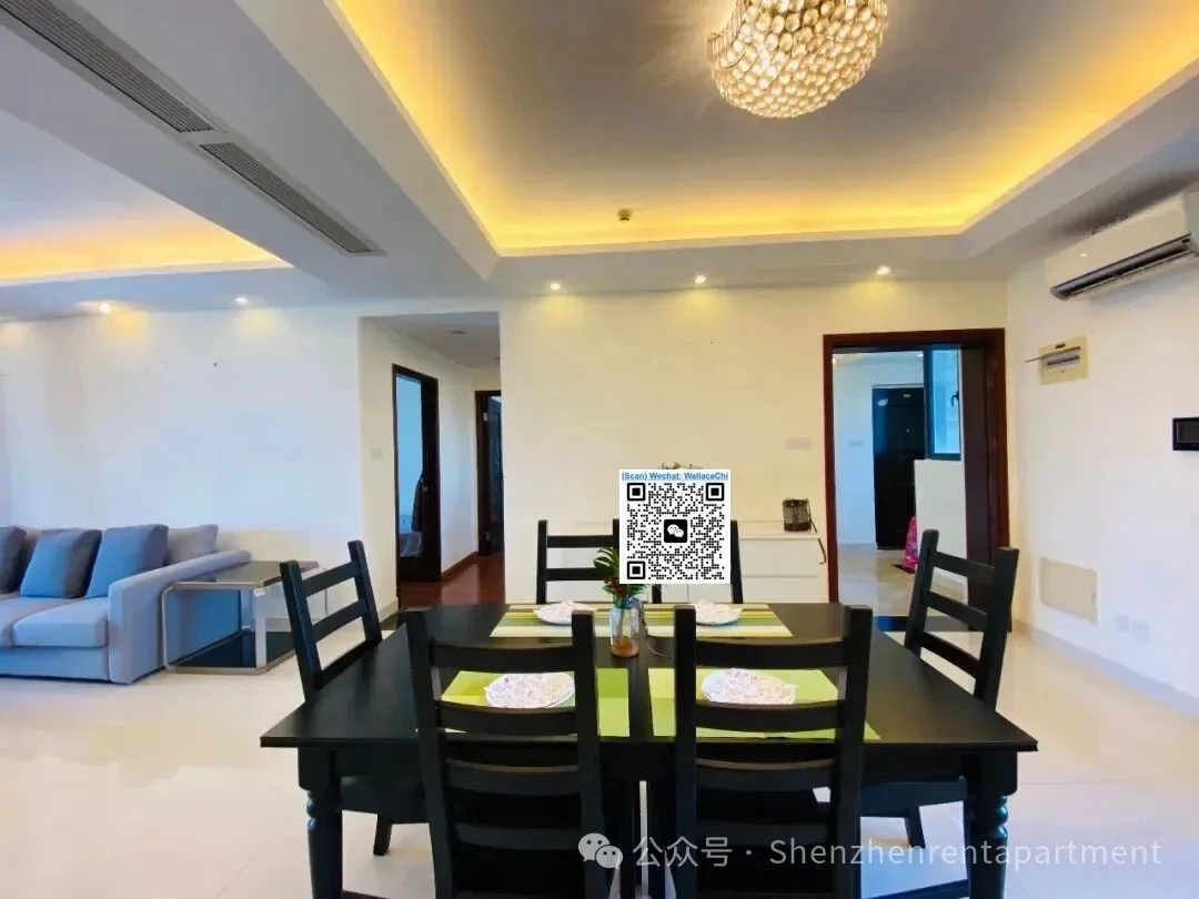 Photo 2 of The Peninsula 2 | 158㎡ | 4BR 2BA | Seaview | Furnihsed | ¥18,500/Mth