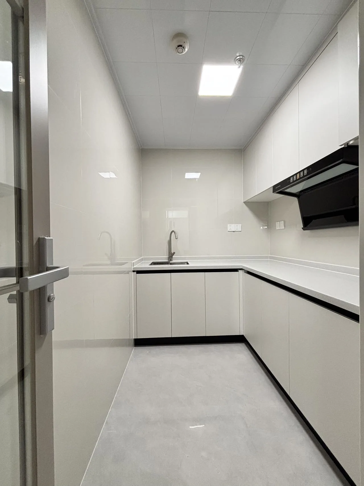 Photo 6 of Clean and nice Futian Cocopark / Exhibition center  2 bedroom apartment 
