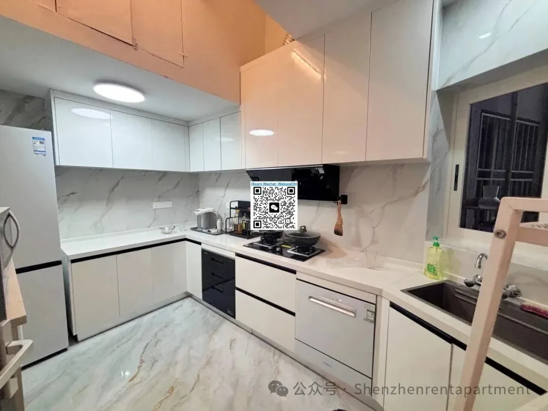 Photo 2 of Haibin Garden | 109㎡ 3BR | Ground floor | Garden | Furnished | ¥16,000/Mth