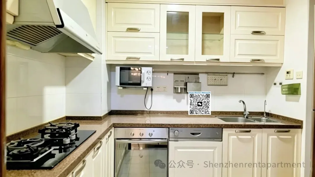 Photo 3 of The Peninsula1 | 137㎡ 3BR 2BA | Seaview | Furnished | ¥20,000/Mth