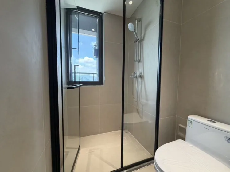 Photo 4 of Brand new 1 bedroom For Rent | Jingji Chenyuefu, Futian