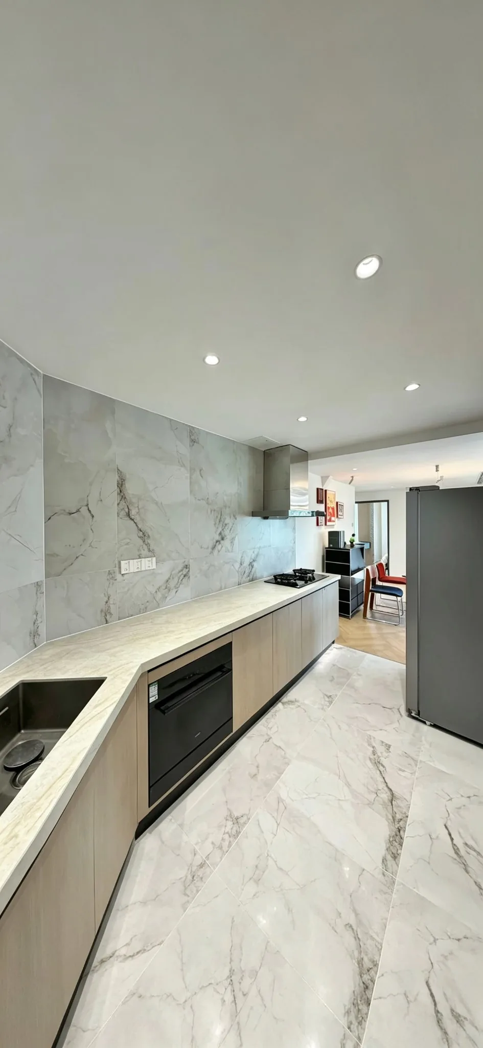 Photo 4 of central Futian · 2 Bed 2 Bath · 136 sqm