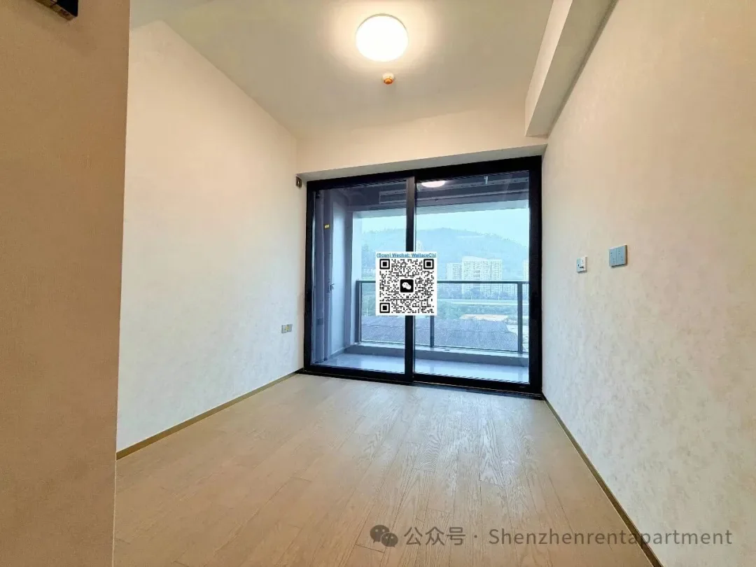 Photo 4 of Chiwan MTR, Line 2&5 | 203㎡ 4BR 3BA | Brand New | ¥21,000/Mth