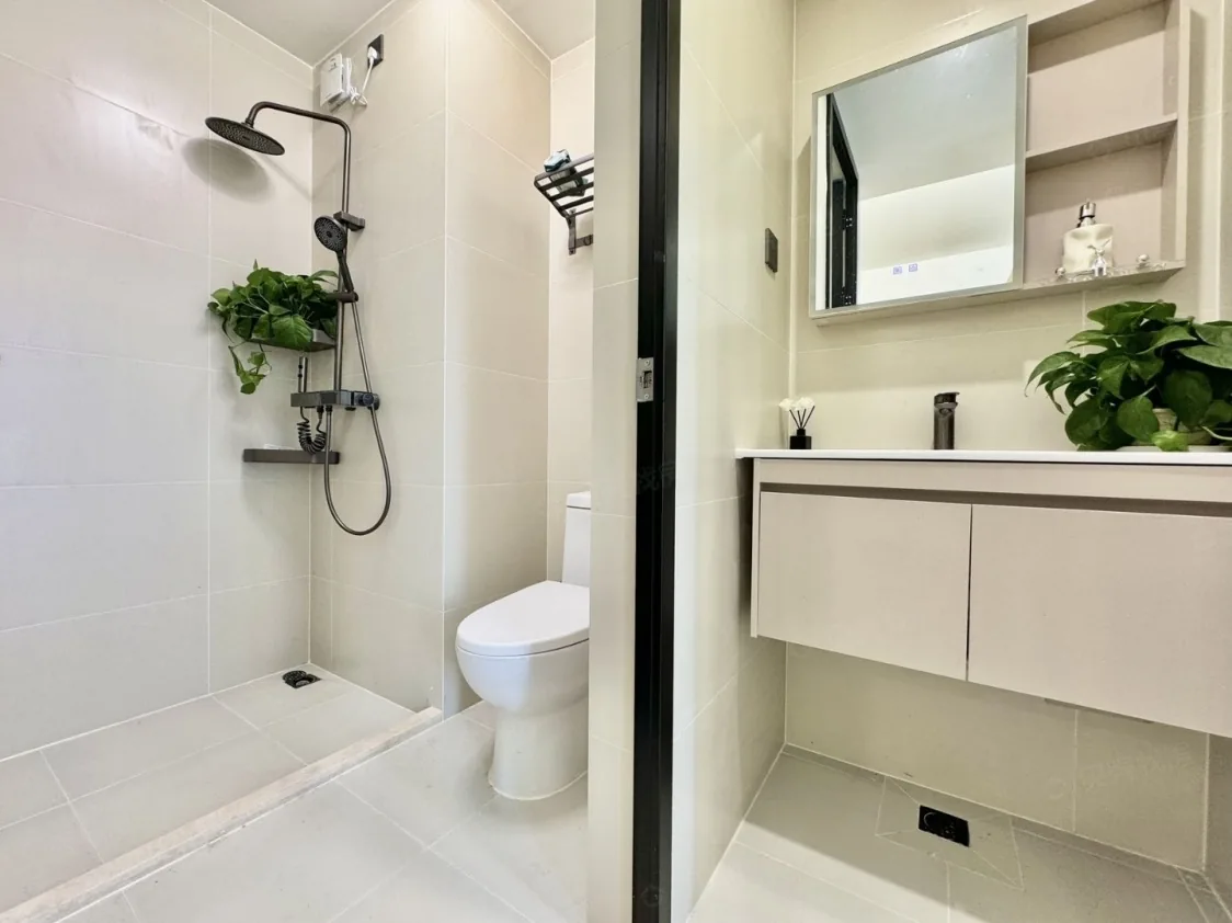 Photo 4 of Futian brand new studio, size of 40 sqm, rent 6200 rmb