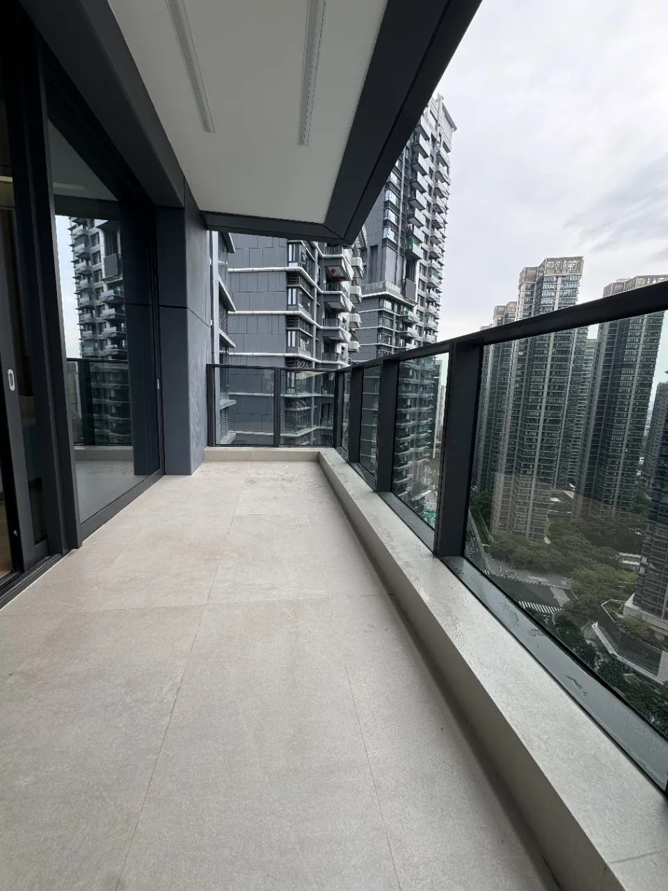 Photo 4 of Futian Hyde Garden | Tower King ▪ 248㎡, 4+1 bed, 4 en-suites, 💰 Rent: ¥48,000 / month