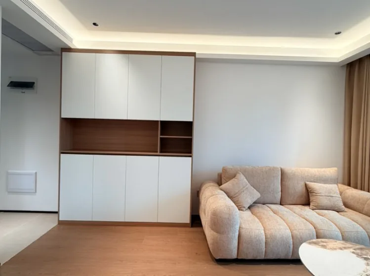 Brand new and beautiful 2 bedrooms, next to Mountain in Futian center — main photo