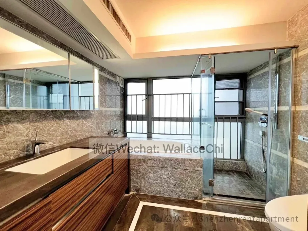 Photo 8 of Jingshan Villa 9th | 184㎡ | 4BR 2BA | Furnished | ¥19,000/Mth