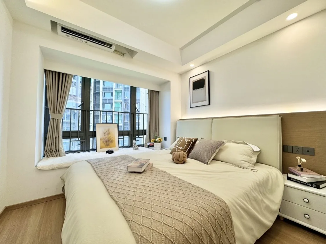 Photo 2 of Futian brand new studio, size of 40 sqm, rent 6200 rmb