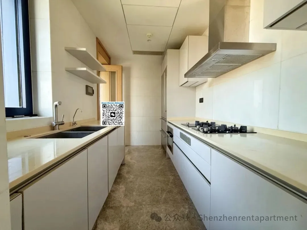Photo 4 of The Peninsula3 | 160㎡ 4BR 2BA | Seaview | Furnished | ¥35,000/Mth