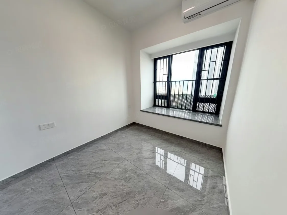 Photo 5 of Premium Spacious 2-Bedroom 1-Bath Empty Unit