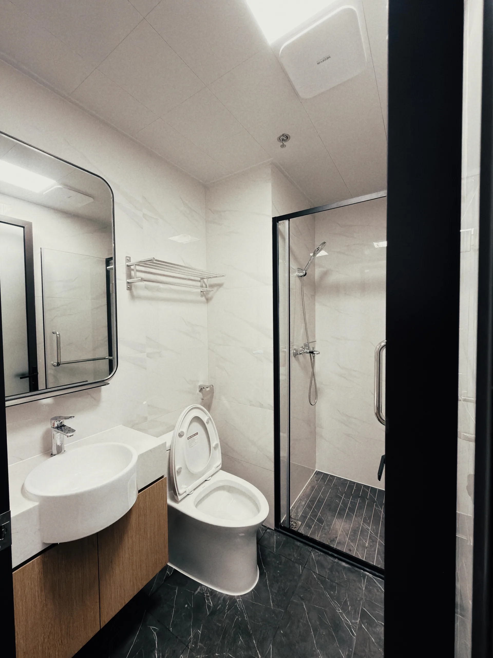 Photo 4 of Bright 1 Bed 1 Living Apartment at Zhongzhou Bay, Shangsha Futian Property Details