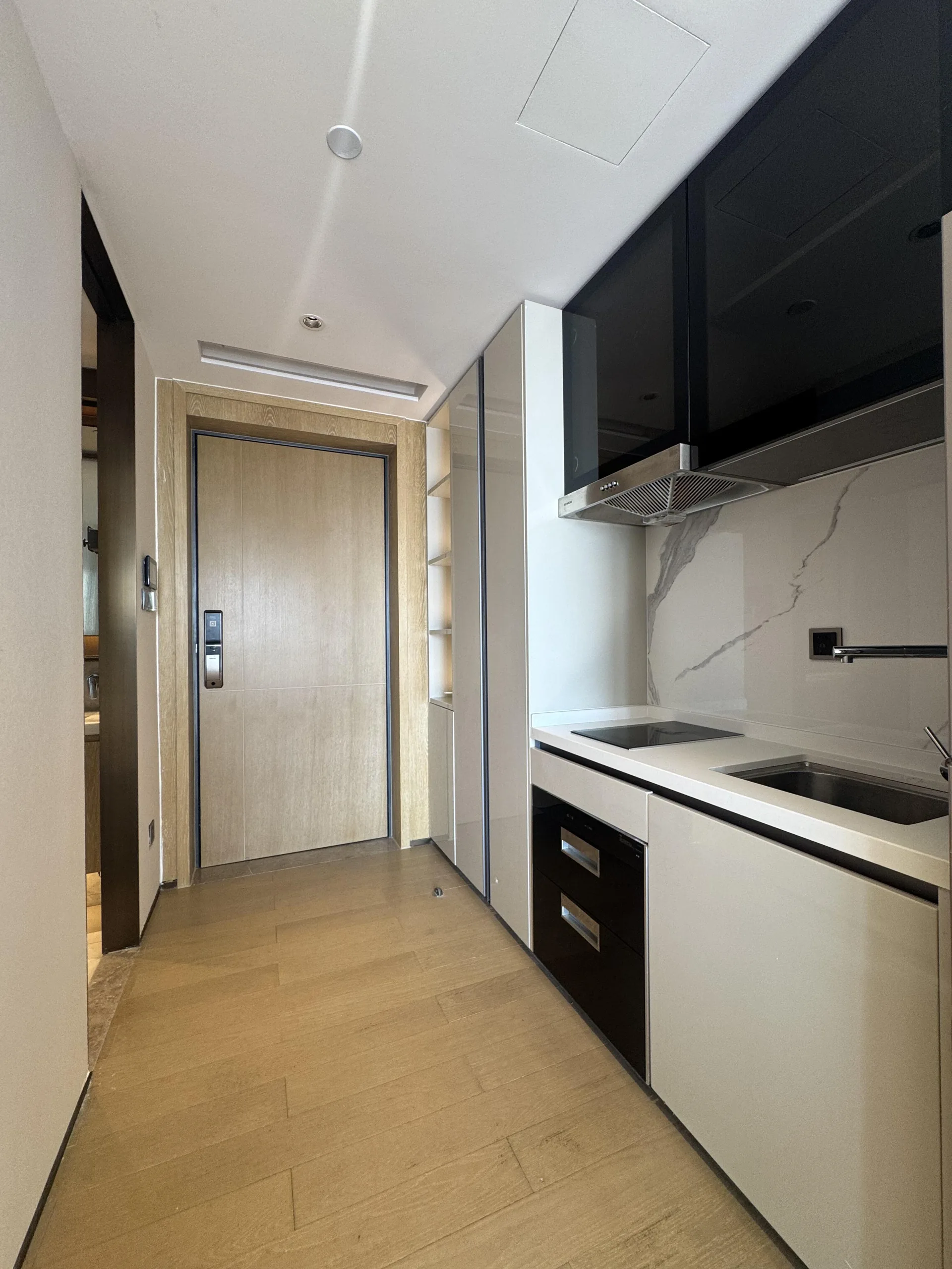 Photo 4 of Spacious Regular 1 Bed 1 Bath at Zhongzhou Bay, Next to KK ONE Property Details