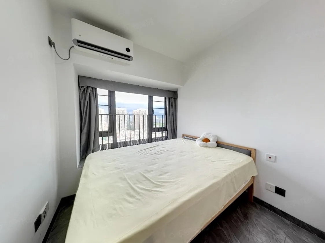Photo 2 of Futian brand new 1 bedroom 1 living room, rent 7000 rmb