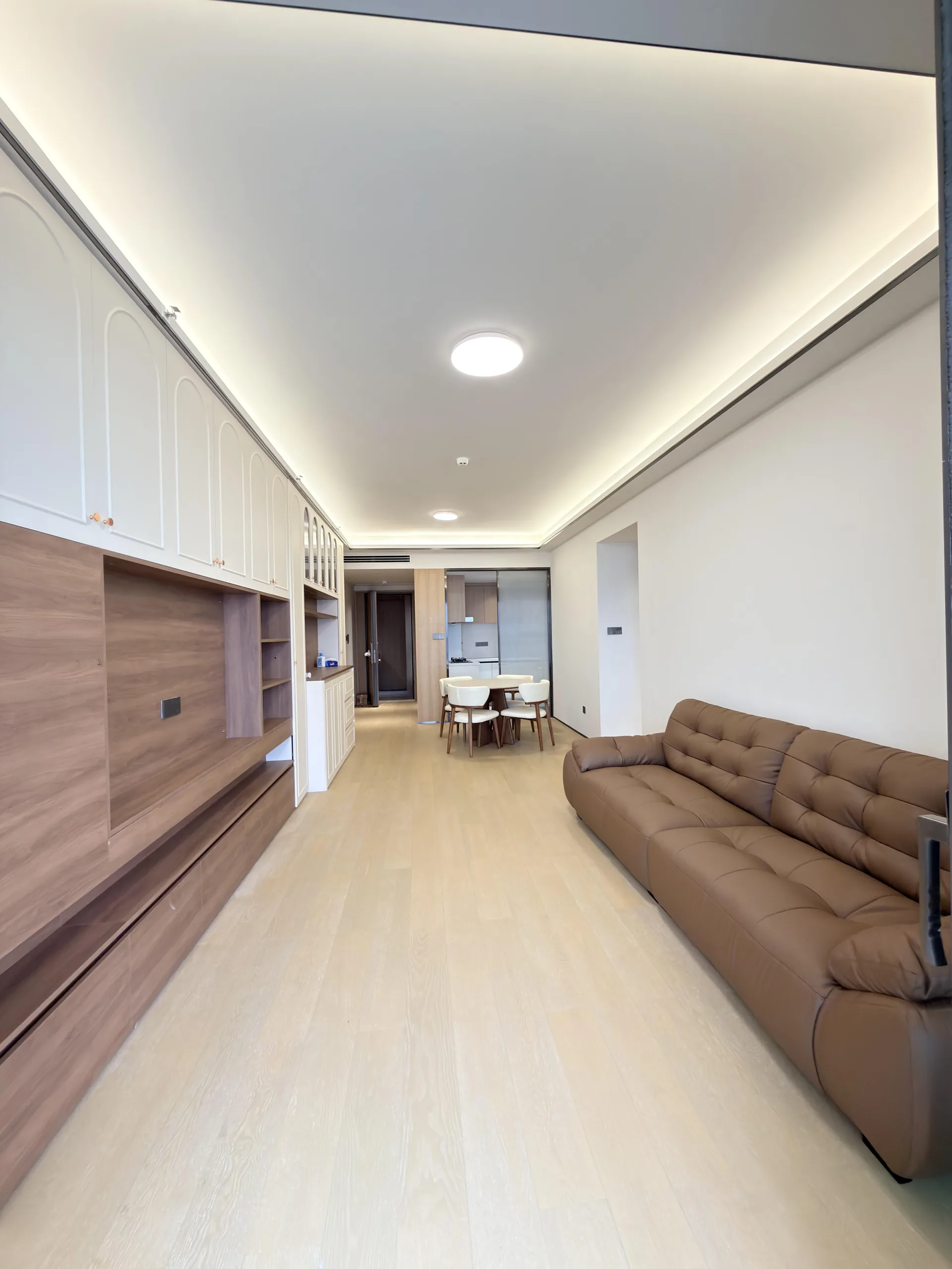 Photo 3 of Stunning Sea View 3-Bedroom Residence with Study at Zhongzhou Bay Yinghai Property Details