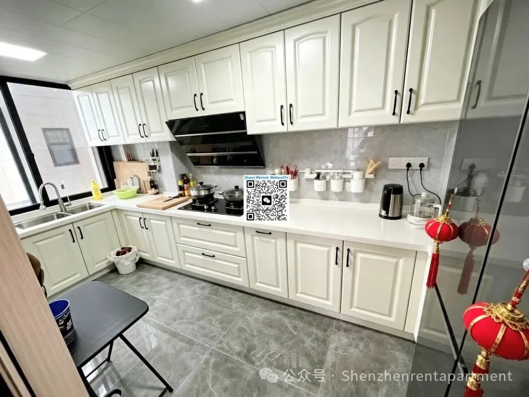 Photo 2 of The Peninsula1 | 121㎡ 3BR 2BA | Seaview | Furnished | ¥18,000/Mth