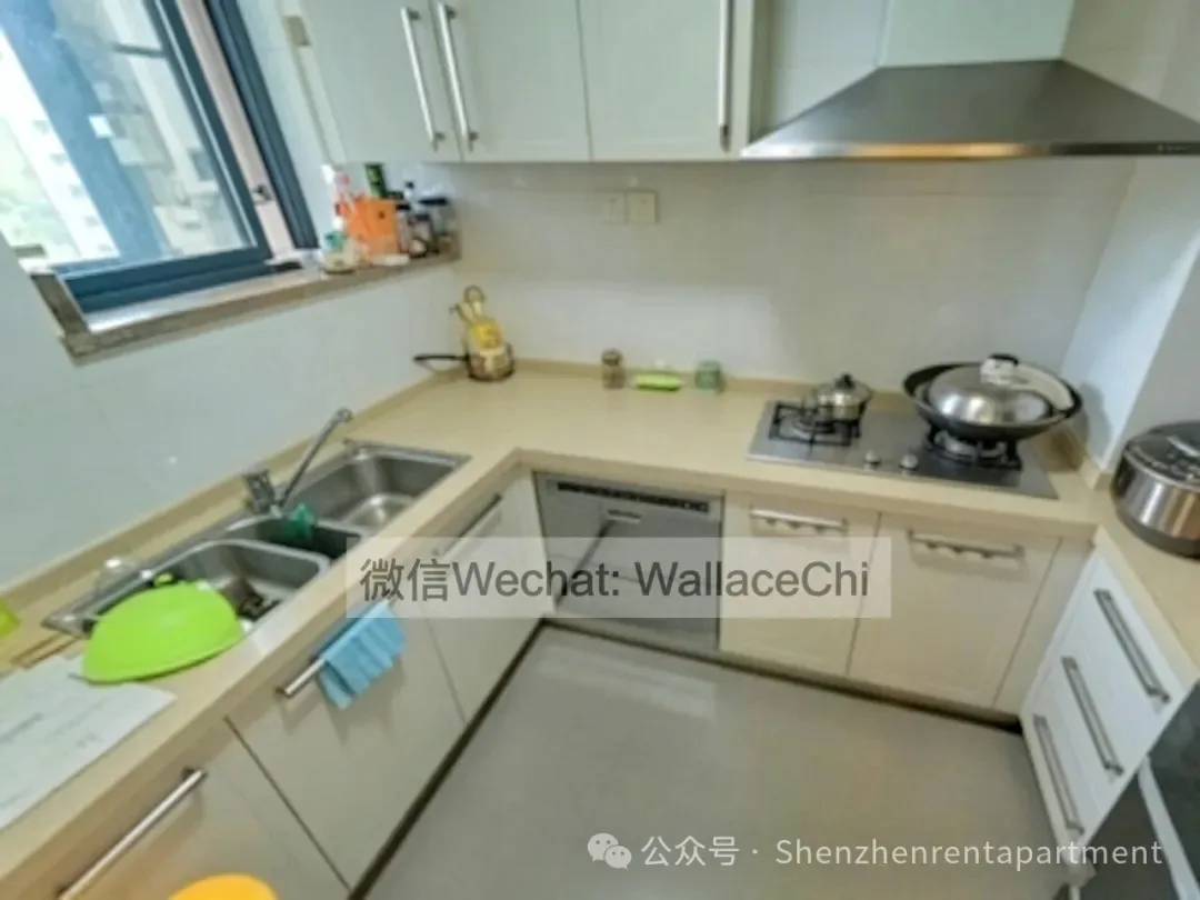 Photo 2 of The Peninsula 2 | 140㎡ | 4BR 2BA | Furnished | ¥15,000/Mth