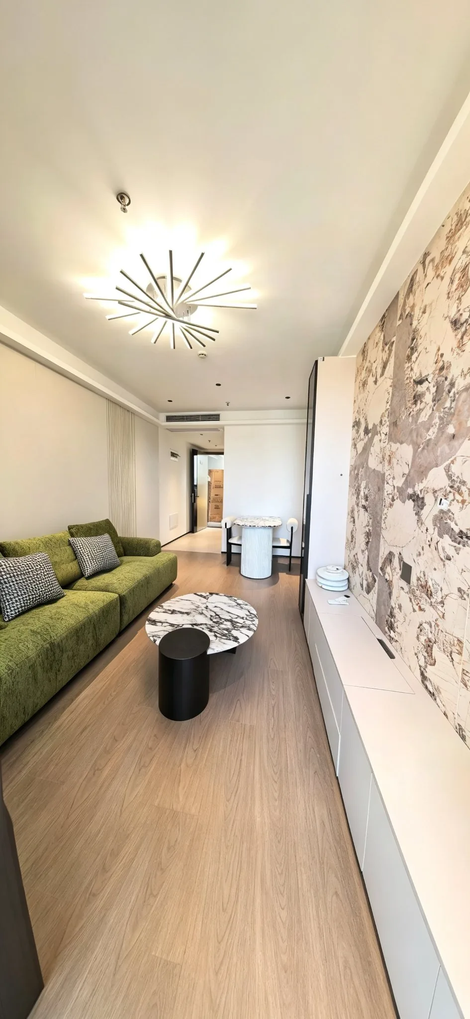 Kingkey Chenyue Mansion Futian · 2 Bed 1 Bath · 70 sqm — main photo
