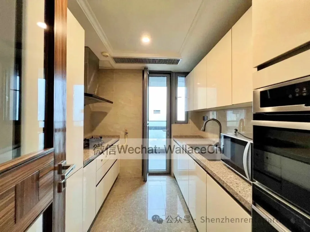 Photo 2 of Jingshan Villa 9th | 184㎡ | 4BR 2BA | Furnished | ¥19,000/Mth