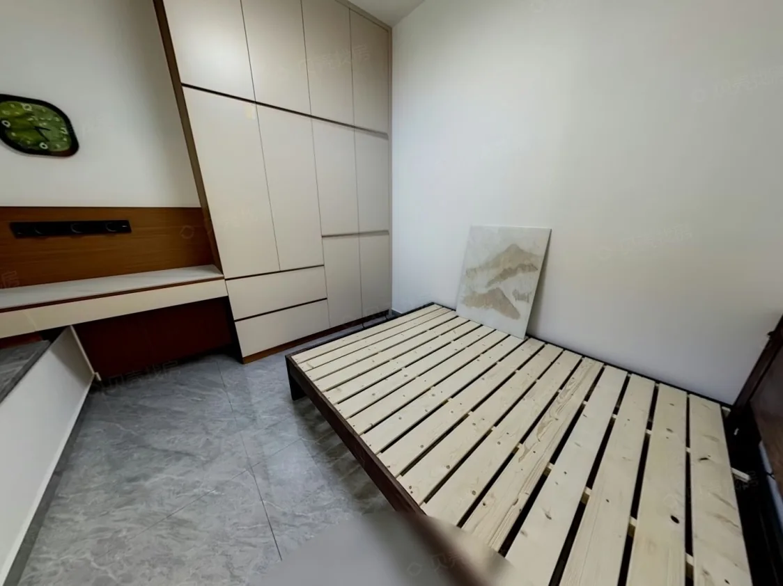 Photo 4 of Fully Furnished 2-Bedroom 1-Bath Unit for 7300 RMB