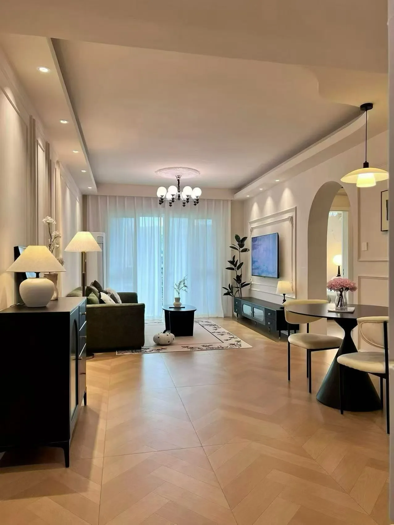 Photo 6 of Gorgeous 2 bedrooms, rent 12000 rmb, One Avenue (Futian)