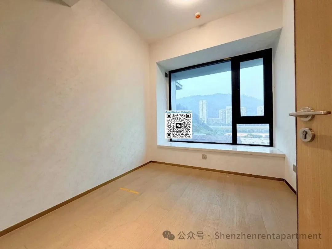 Photo 5 of Chiwan MTR, Line 2&5 | 203㎡ 4BR 3BA | Brand New | ¥21,000/Mth