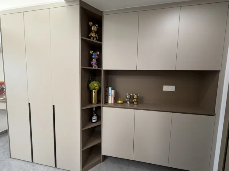 Photo 4 of Modern band new 1 bedroom 1 living room, 48 sqm, rent 6000 rmb, Futian center