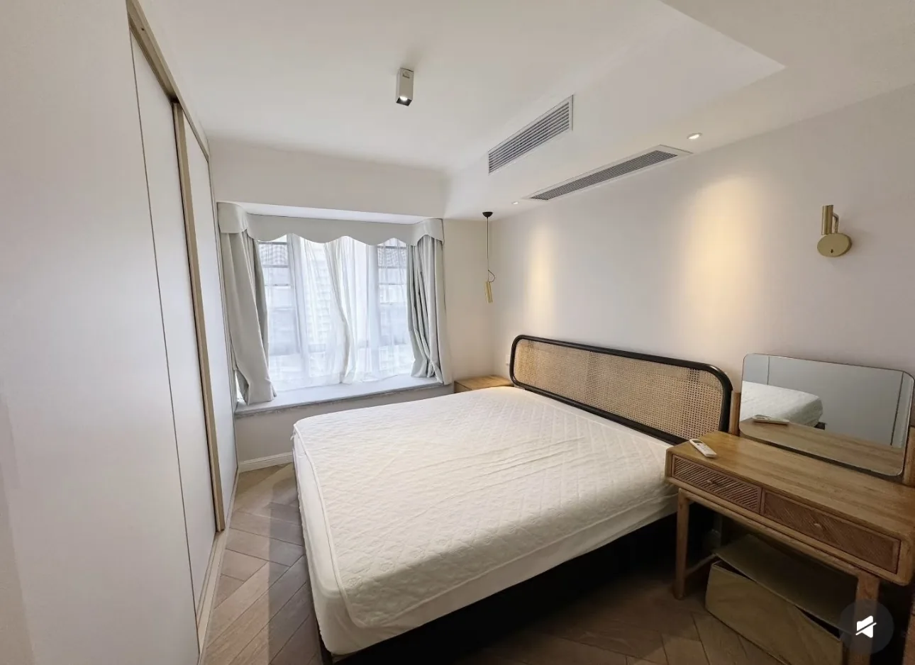 Photo 5 of Futian · Lvjing Blue Bay Peninsula 2 bed 1 bath | 82㎡ | RMB 8800/month
