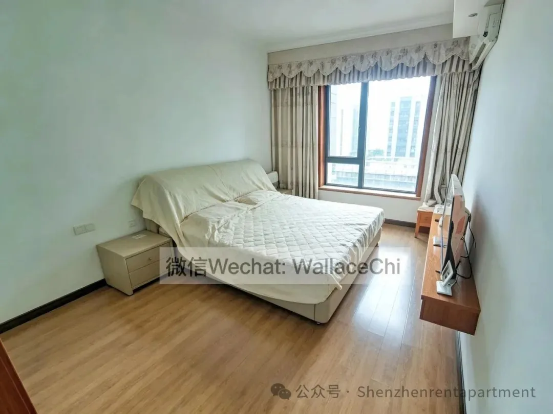 Photo 4 of The Peninsula 2 | 140㎡ | 4BR 2BA | Furnished | ¥15,000/Mth