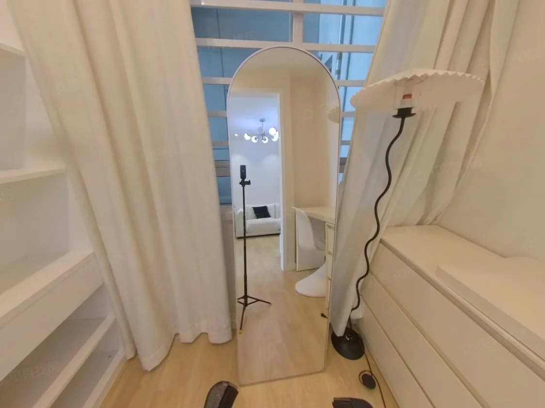 Photo 4 of Modern Central 2‑Bedroom | Greater China International Finance Centre 63sqm, Futian District