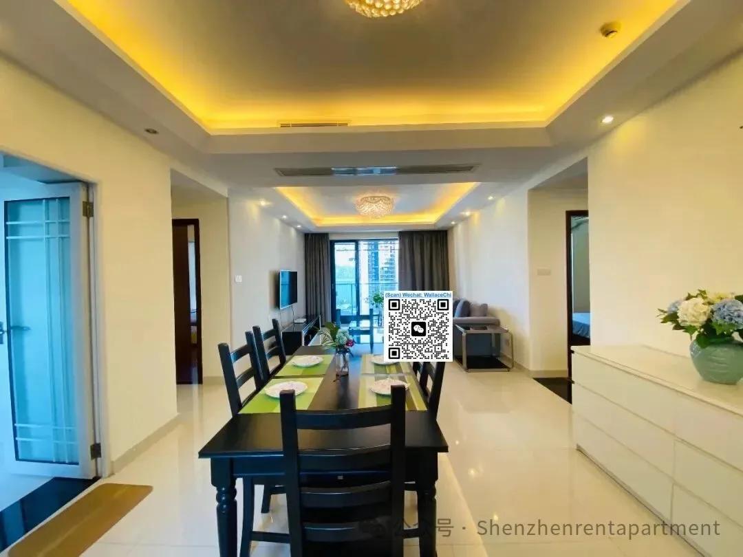 Photo 3 of The Peninsula 2 | 158㎡ | 4BR 2BA | Seaview | Furnihsed | ¥18,500/Mth