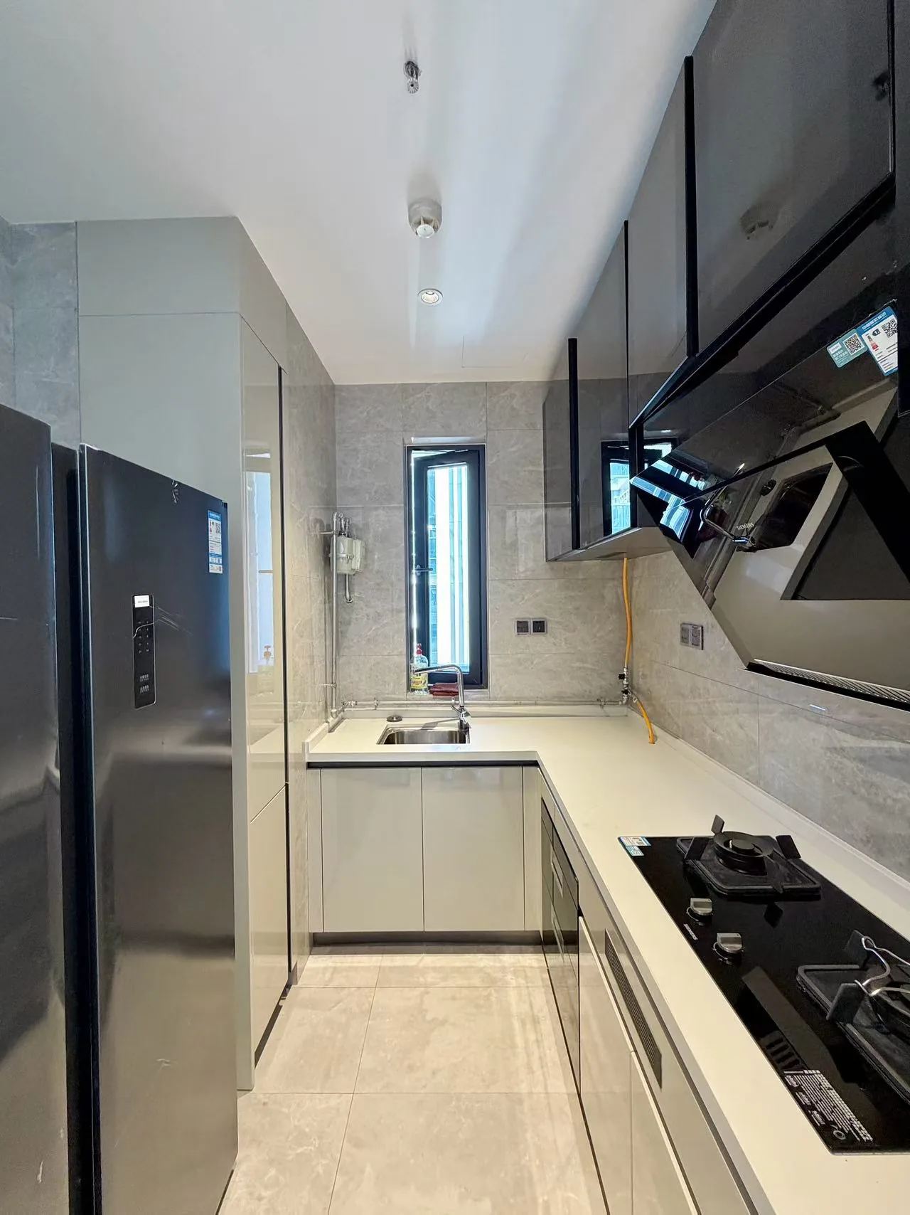 Photo 5 of Nice 2 bedrooms, Zhongzhou Binhai Commercial Center, Unit B-5004 Futian rentals