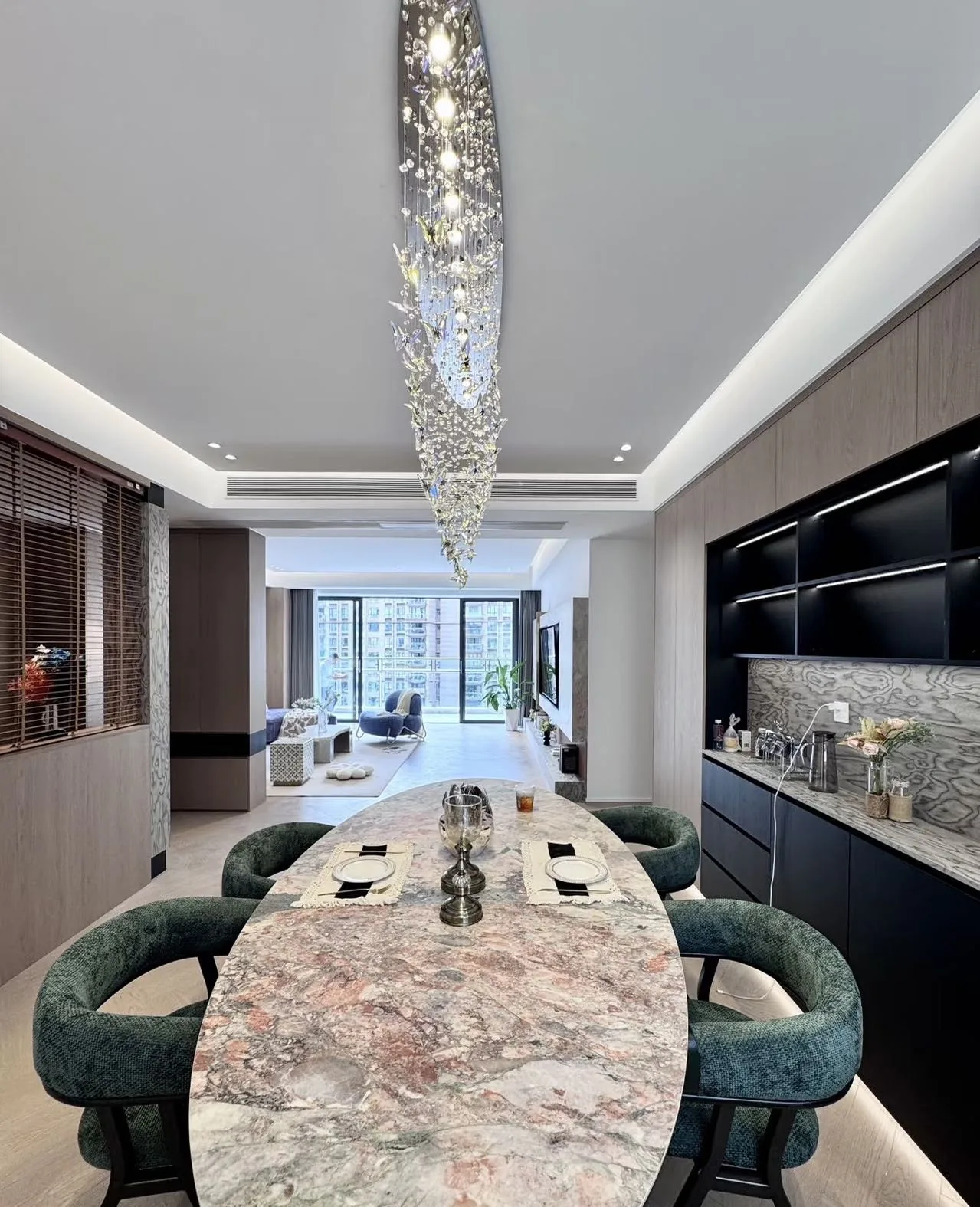 Photo 3 of Futian CBD Landmark Luxury Home, Yasongju  3 Bed | 240㎡ | ¥55000/month