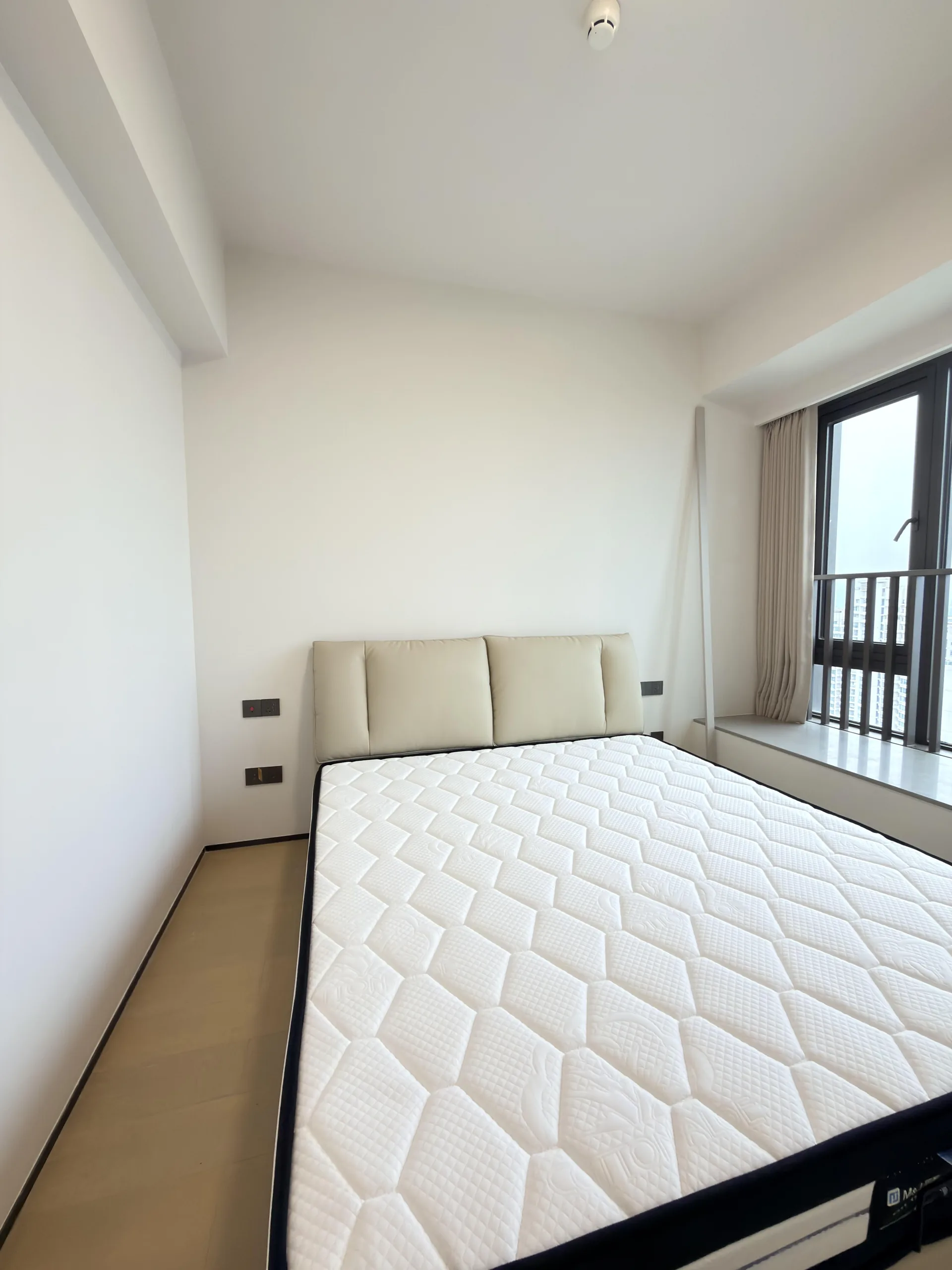 Photo 6 of Stunning Sea View 3-Bedroom Residence with Study at Zhongzhou Bay Yinghai Property Details