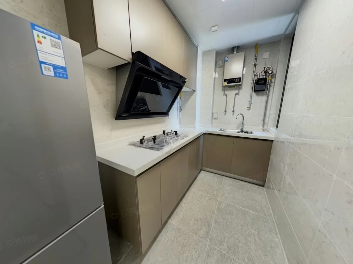 Photo 3 of Brand new 1 bedroom near Futian center