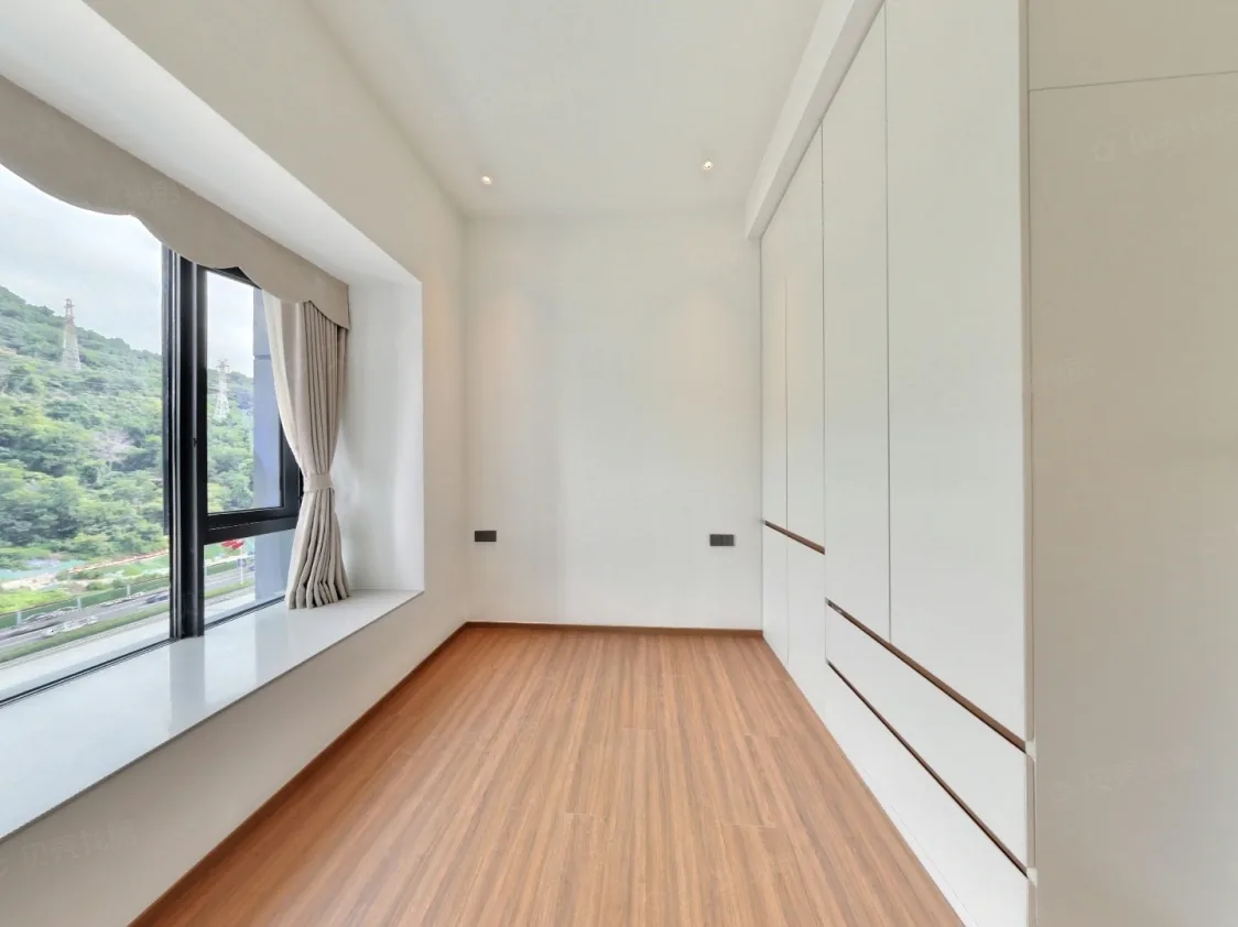 Photo 6 of Futian nice garden Haid Park | 4BR 2BA for rent 40000
