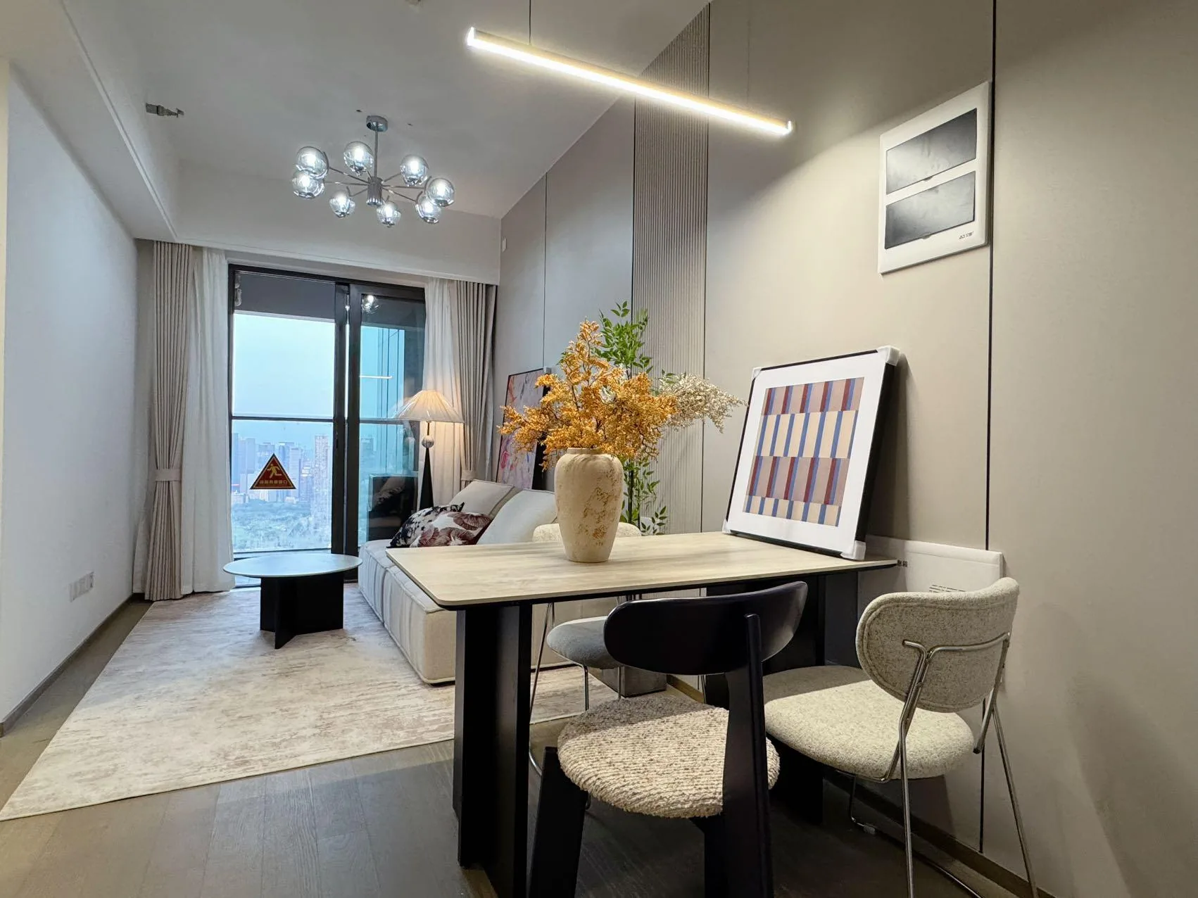Cozy 1 Bed 1 Bath Apartment with Gas at Zhongzhou Bay Property Details — main photo