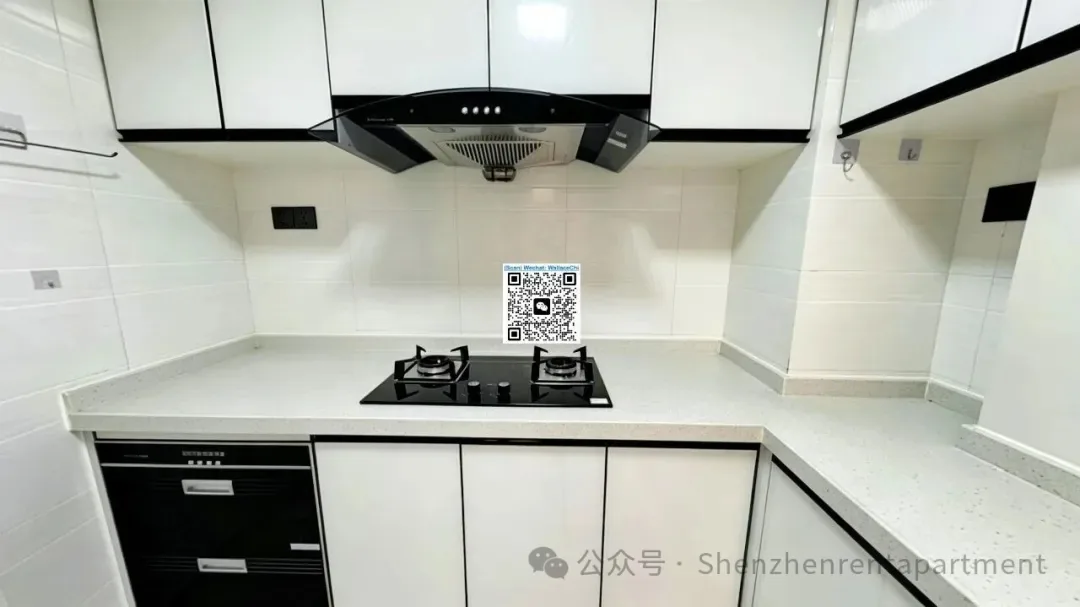 Photo 2 of The Peninsula 2 | 140㎡ | 4BR 2BA | Seaview | Furnished | ¥18,000/Mth