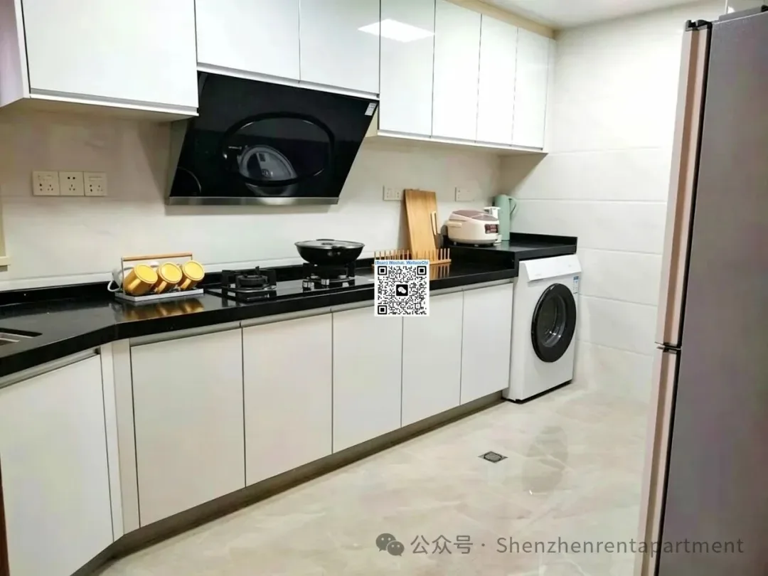 Photo 2 of Haibin Garden | 109㎡ 2BR 2BA | Furnished | ¥10,800/Mth
