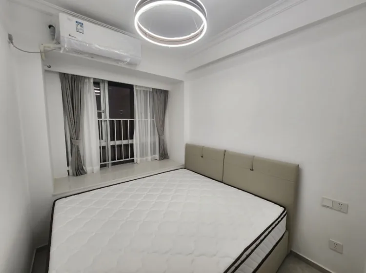 Photo 4 of Futian Gangxia Hui | 3-Bed 2-Bath Apartment for Rent