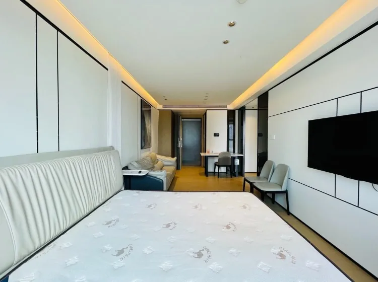 Photo 4 of Futian brand new 1 bedroom 48 sqm, rent 7500 rmb