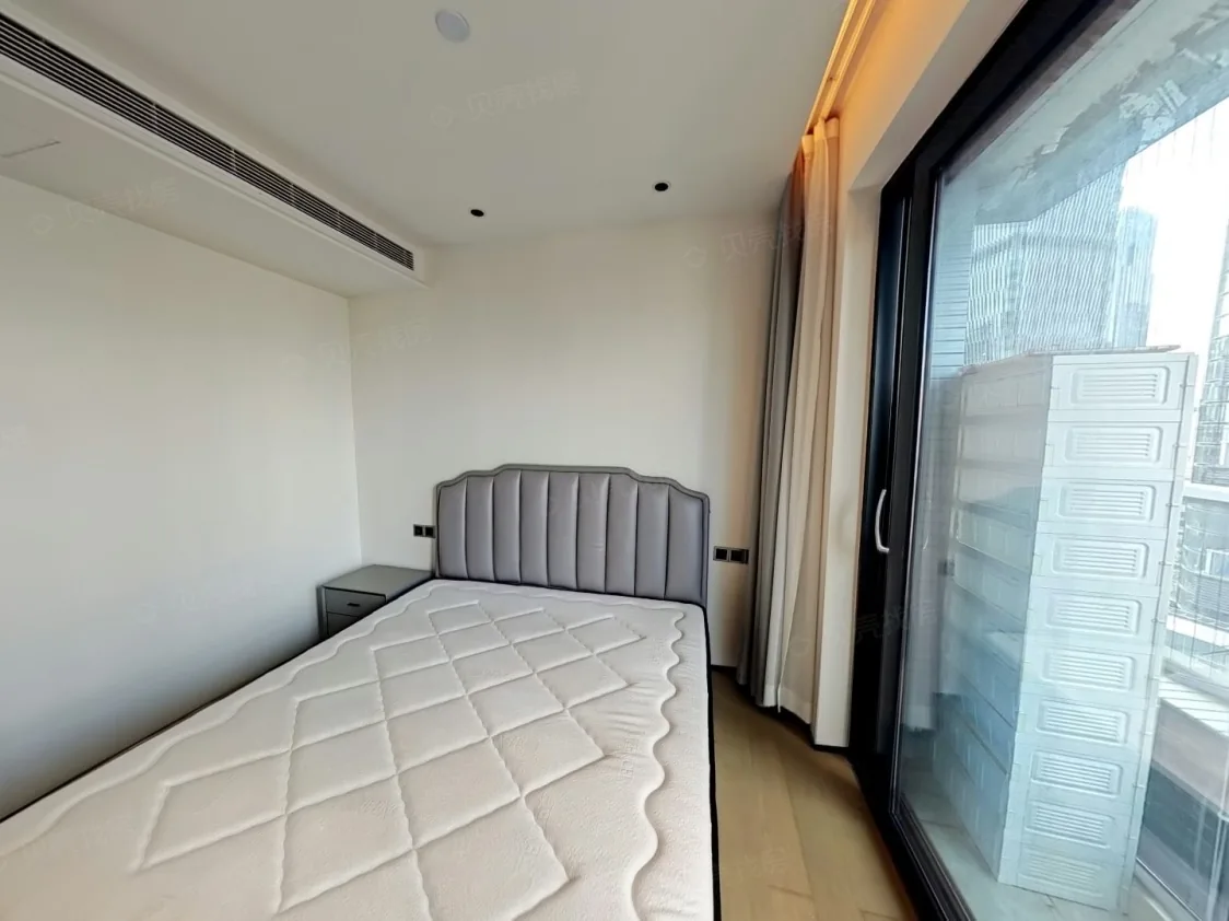Photo 6 of Spacious Bright 82sqm 3-Bed 1-Bath | Unbeatable Value Zhongzhou Coastal