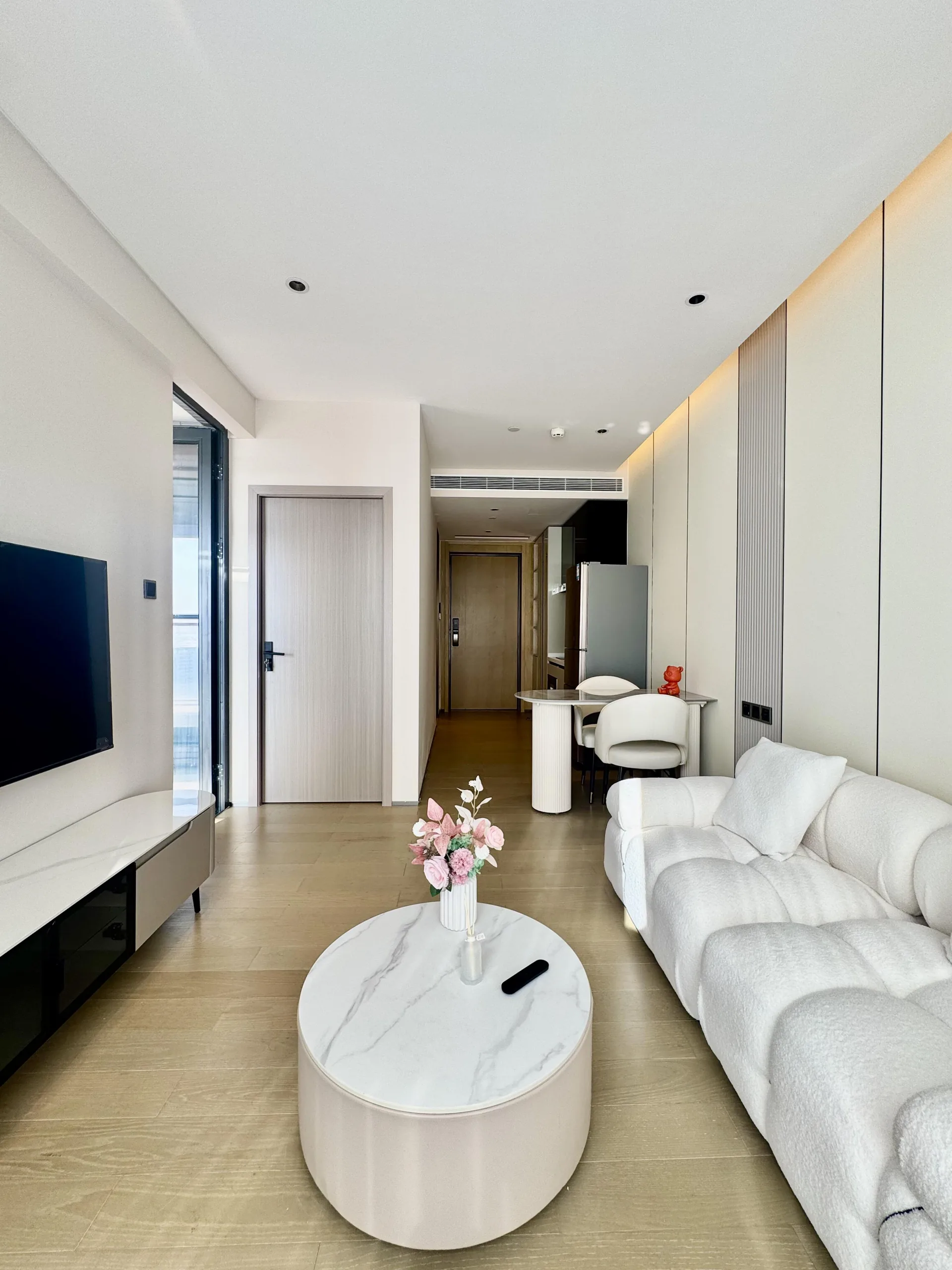 Photo 3 of Spacious Regular 1 Bed 1 Bath at Zhongzhou Bay, Next to KK ONE Property Details