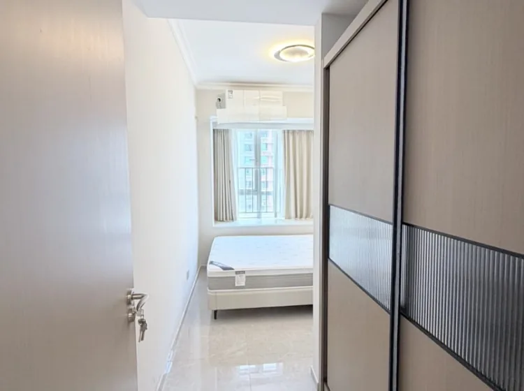 Photo 6 of Hot Deal! Affordable 100sqm 3-Bed 2-Bath | Futian Gangxia Hui